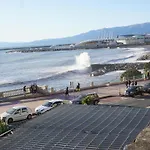 Gli Anemoni Free Parking Bed & Breakfast