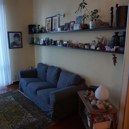 Gli Anemoni Free Parking Bed & Breakfast Genoa