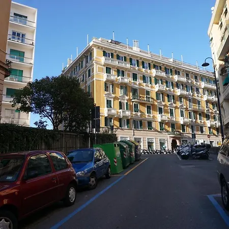 Gli Anemoni Free Parking Bed & Breakfast